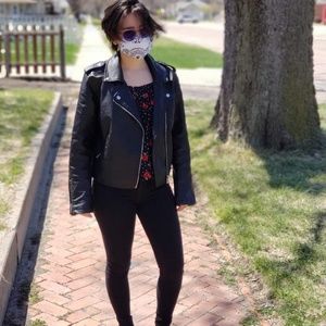 Meet your Posher, Kendra